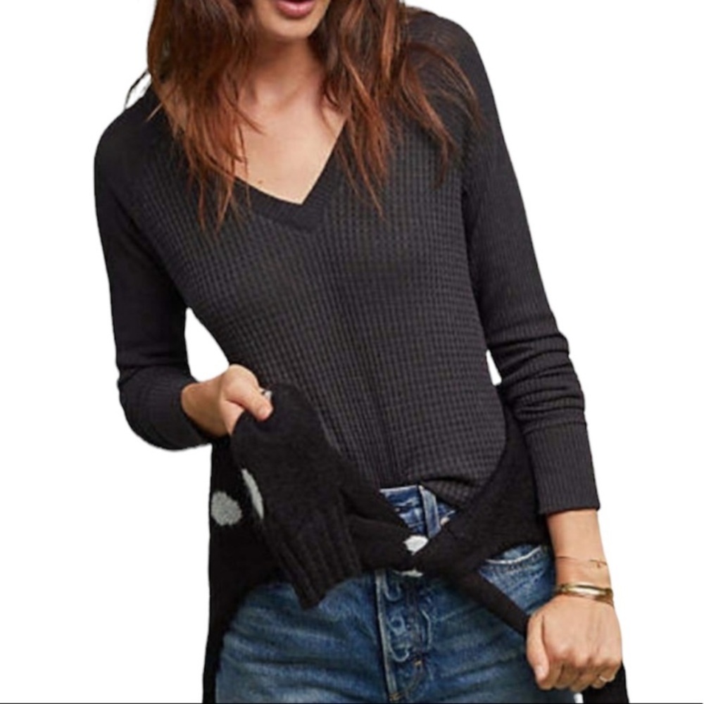 🚺 Anthropologie Maeve black knit top